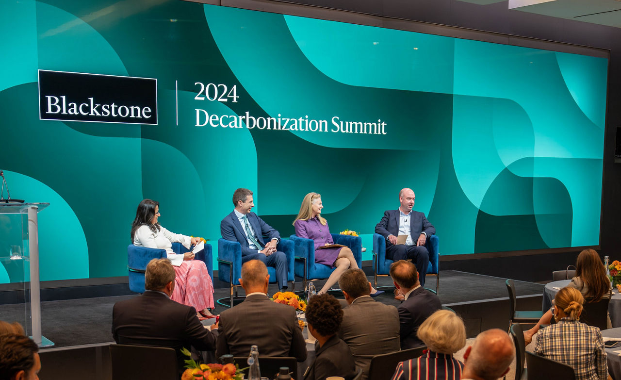 Decarbonization Summit Event zoomed in